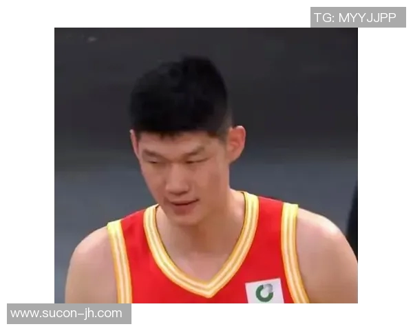 胡金秋：从青涩新星到篮球巨星的成长之路与奋斗历程